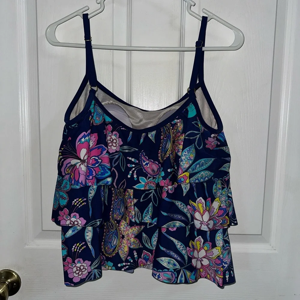 Maxine of Hollywood Floral Swim Top Size 10 Women’s